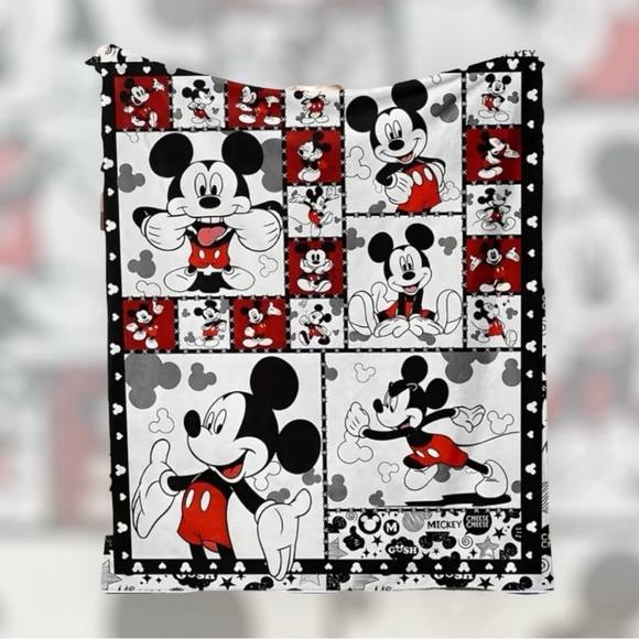 NIB Mickey Fleece Blanket - Picture 1 of 7